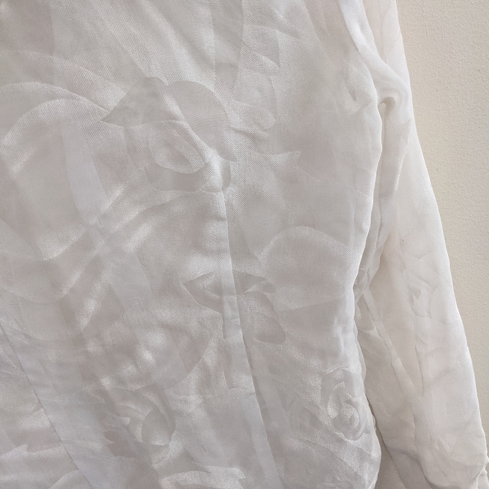90s whimsygoth vintage white button down with florals - Picture 7 of 7